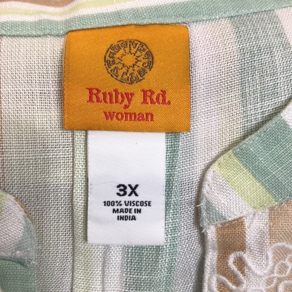 Ruby Red shirt - Picture 6 of 9